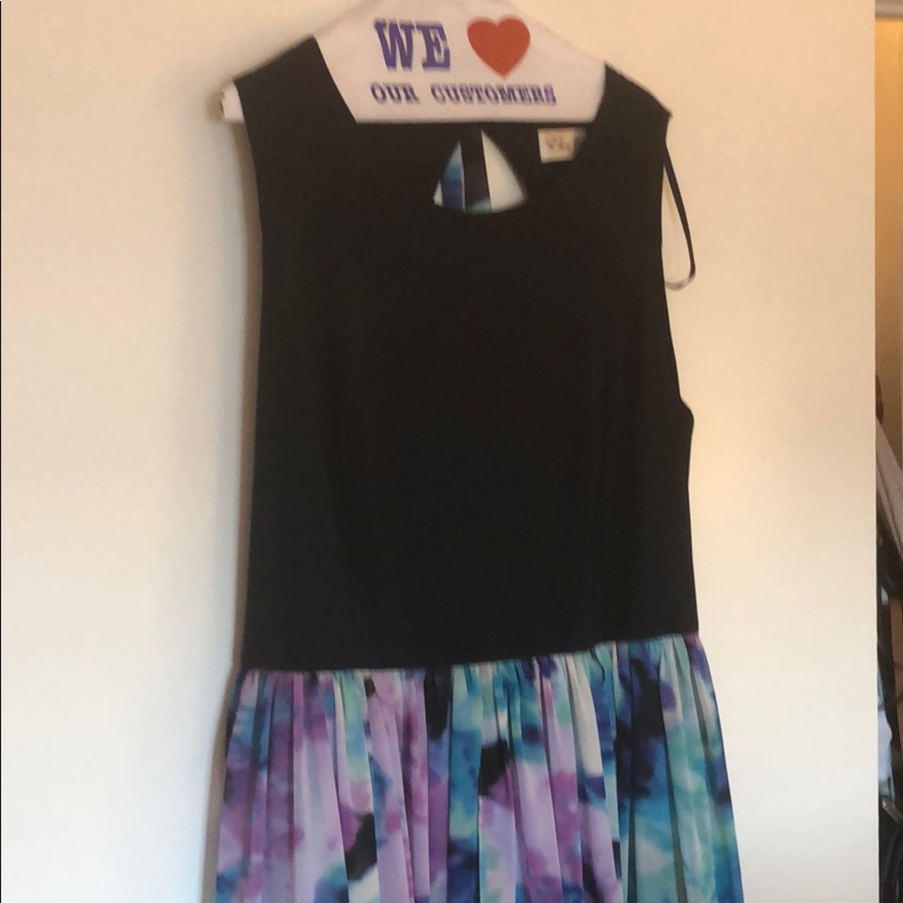 Eliza J Sz 18 Beautiful Maxi Dress